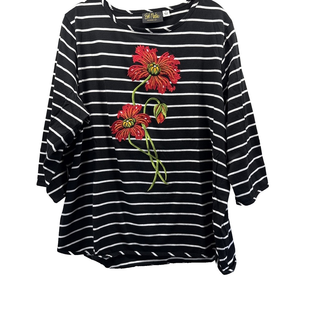 Bob Mackie Women's Top Sz 1X Plus Black White Floral 3/4 Sleeve Pullover Art